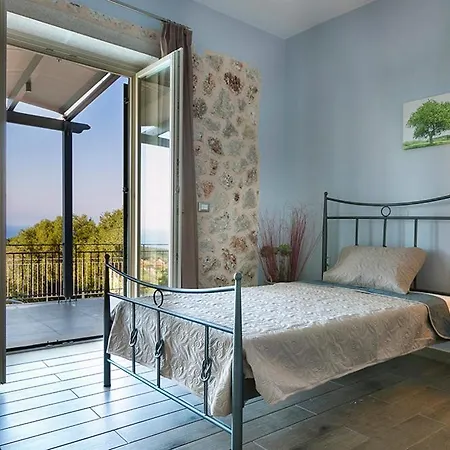 Sleeps 4 Pool Air Con Wifi ヴィラ Mánganos