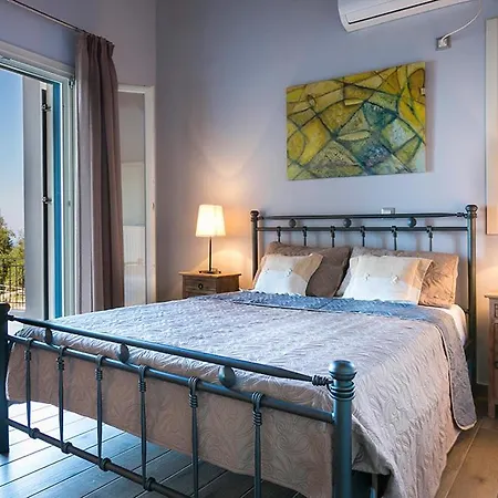Sleeps 4 Pool Air Con Wifi ヴィラ Mánganos